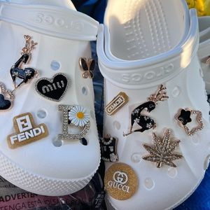 Brand new crocs with or without charms